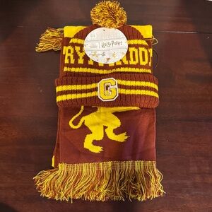 Harry Potter Gryffindor Scarf and Beanie Set Unisex